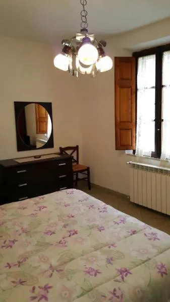 Locanda Il Cacciatore Pari Inn
