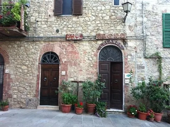 Locanda Il Cacciatore Pari Italy